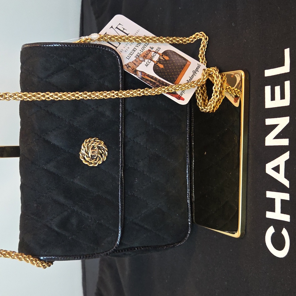 CHANEL 1980s quilted suede/leather shoulder/cross body bag gold plated hrdwr